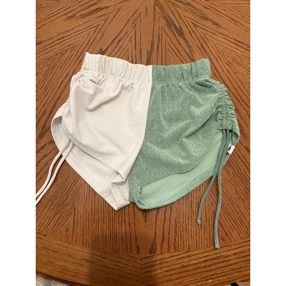 Five Dancewear Girls Two Tone Green White Ruched Dance Shorts Youth Large YL